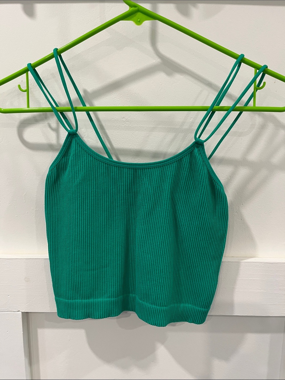 Colsie Green Ribbed Double-Strap Cropped Camisole